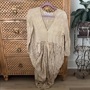 Super rare magnolia Pearl crinkle top